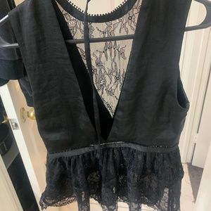 Lacey Black corset goth princess witch blouse zip side floral Guess Los Angeles